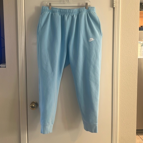 Nike Men's Sportswear Club Fleece Joggers - Picture 1 of 9